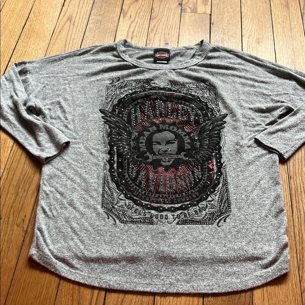 Harley-Davidson Gray Long Sleeve Tee with Black and Red Design